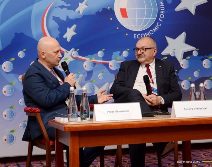 przemysowe-davos-w-miescie-pod-sniezka-84826