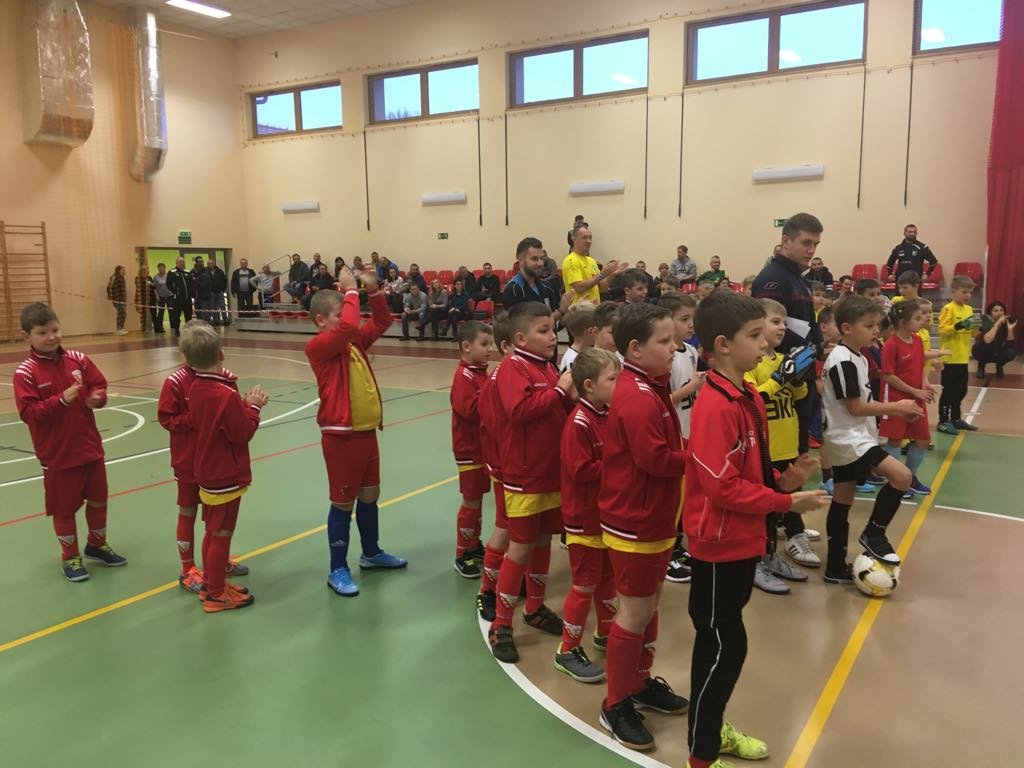 staneli-na-najnizszym-stopniu-podium-84875
