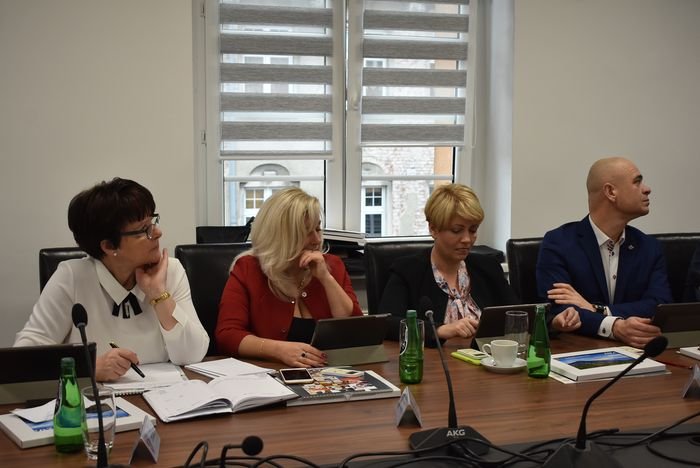 jest-juz-nowy-budzet-84903