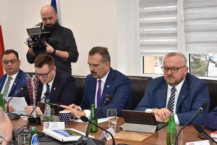 jest-juz-nowy-budzet-84903