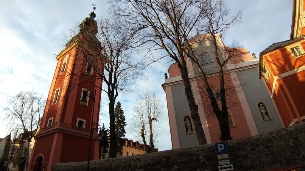 gownym-cieplickim-szlakiem-spacerowym-84905