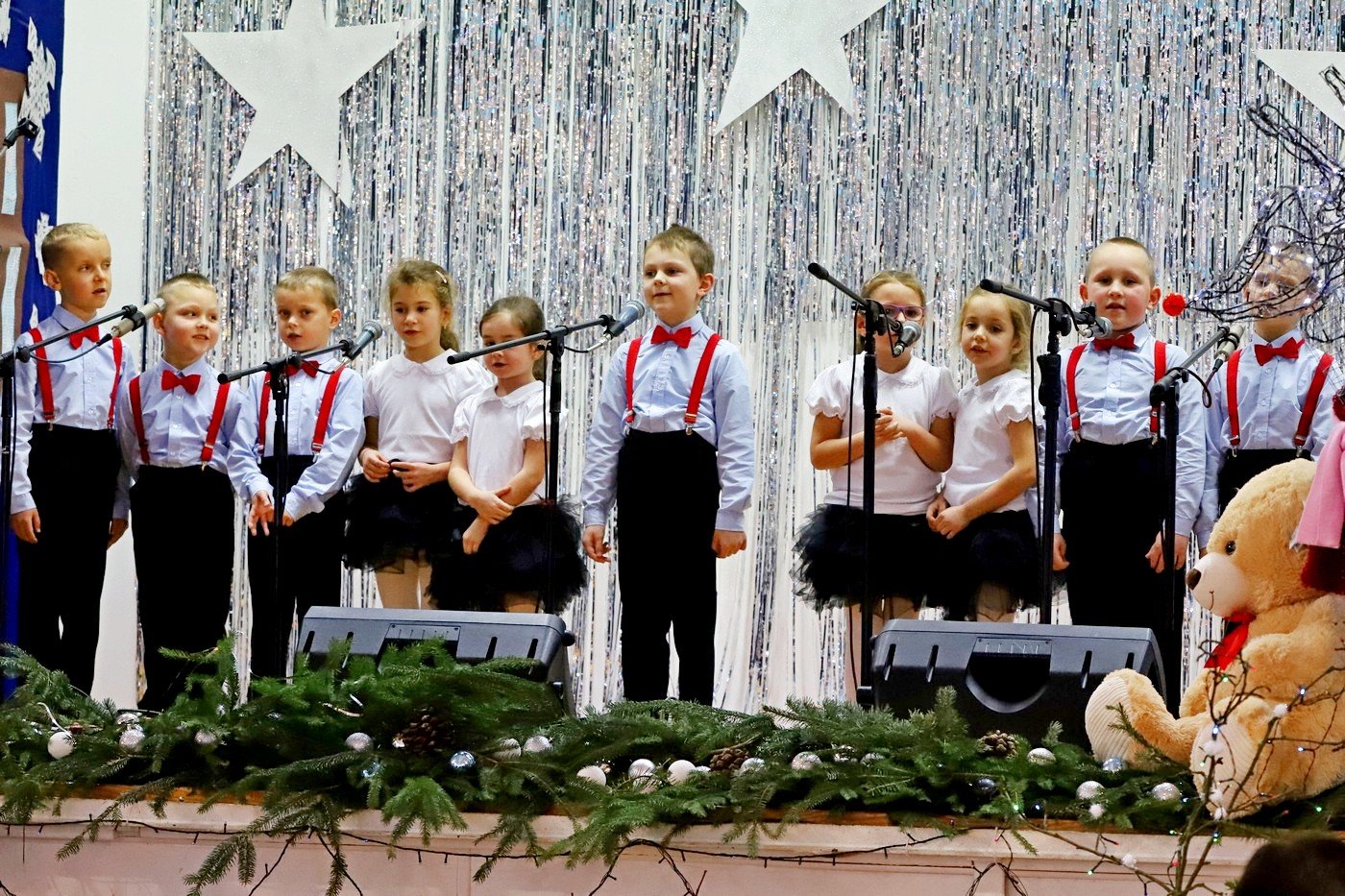 wielki-konkurs-swiateczny-w-wojcieszycach-84907