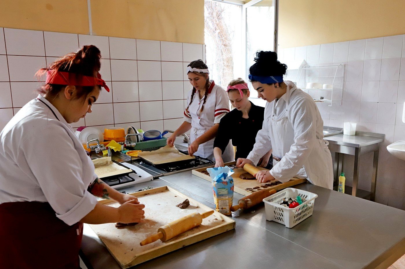 szkoa-z-zywa-szopka-84919