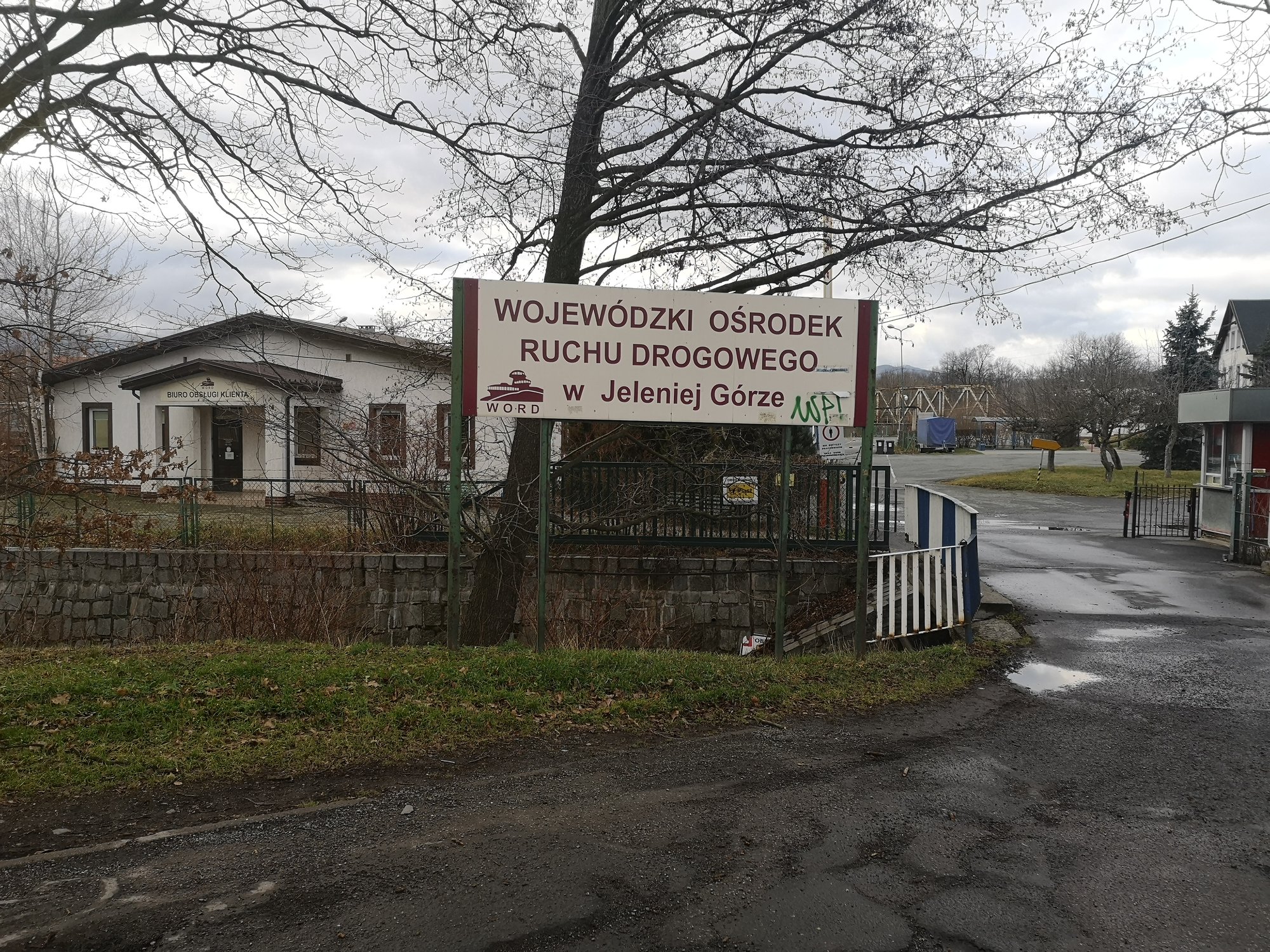 word-pozostanie-samodzielny-85000