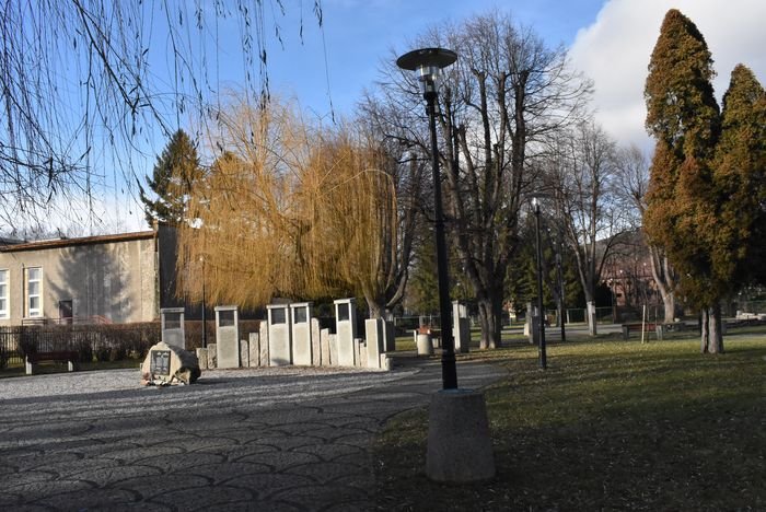 wandale-w-parku-krysztaowym-85101