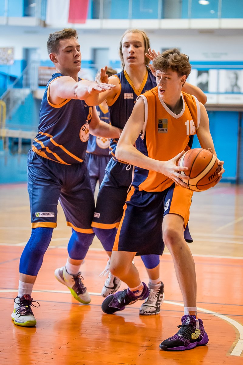 derby-dla-ekipy-oleksego-85111