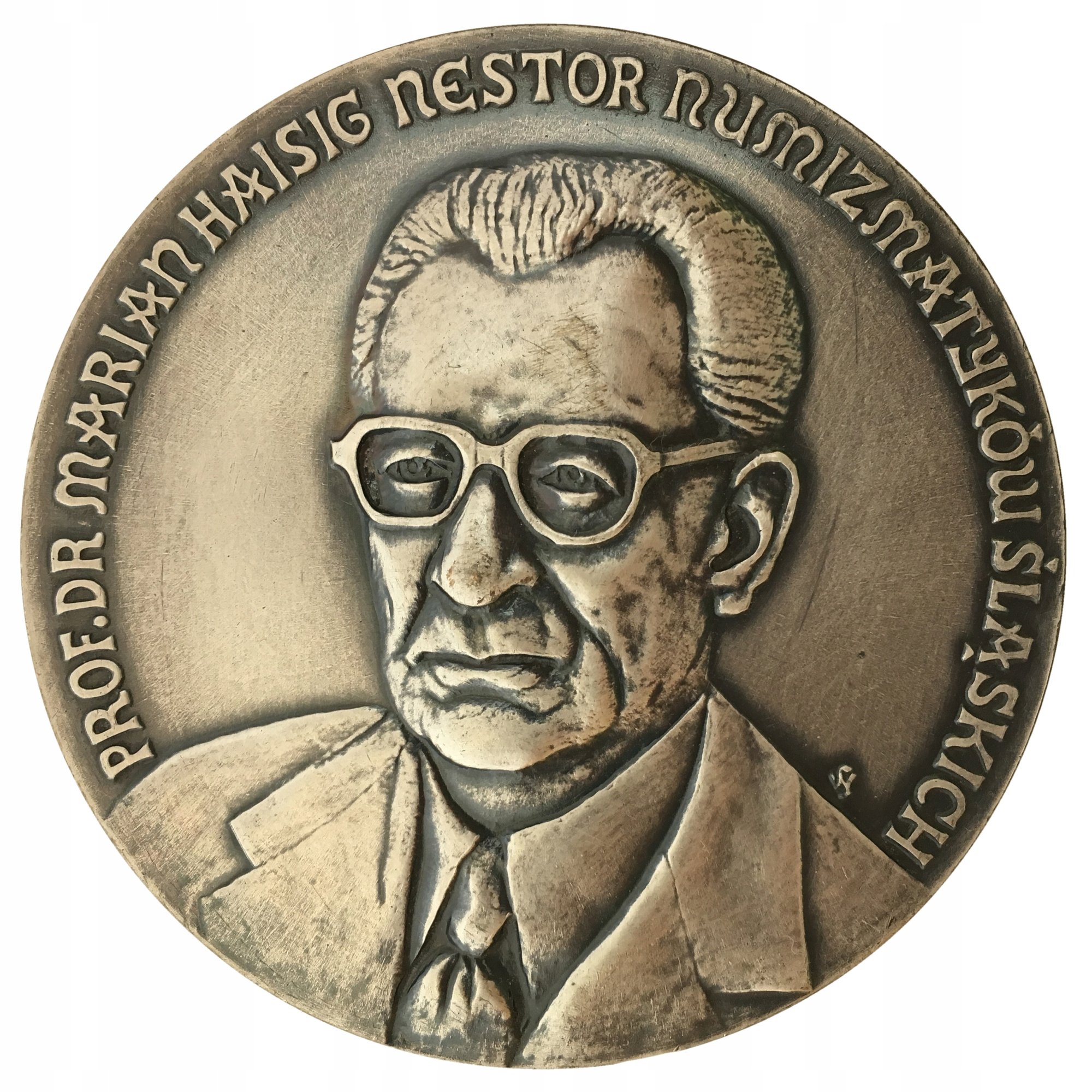 Medal Mariana Haisiga/fot. Internet