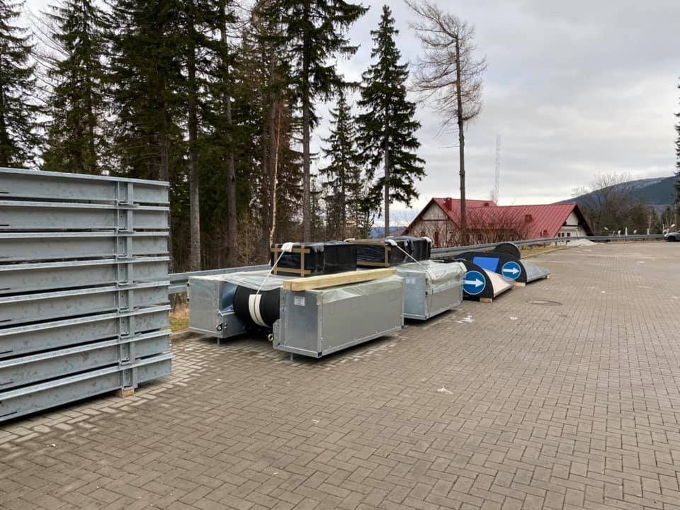 montaz-tasmociagu-pod-wyciagiem-na-kope-85287