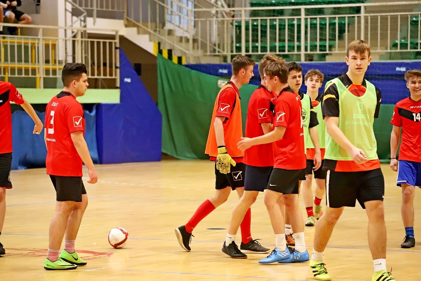 mechanik-najlepszy-w-futsalu-85368