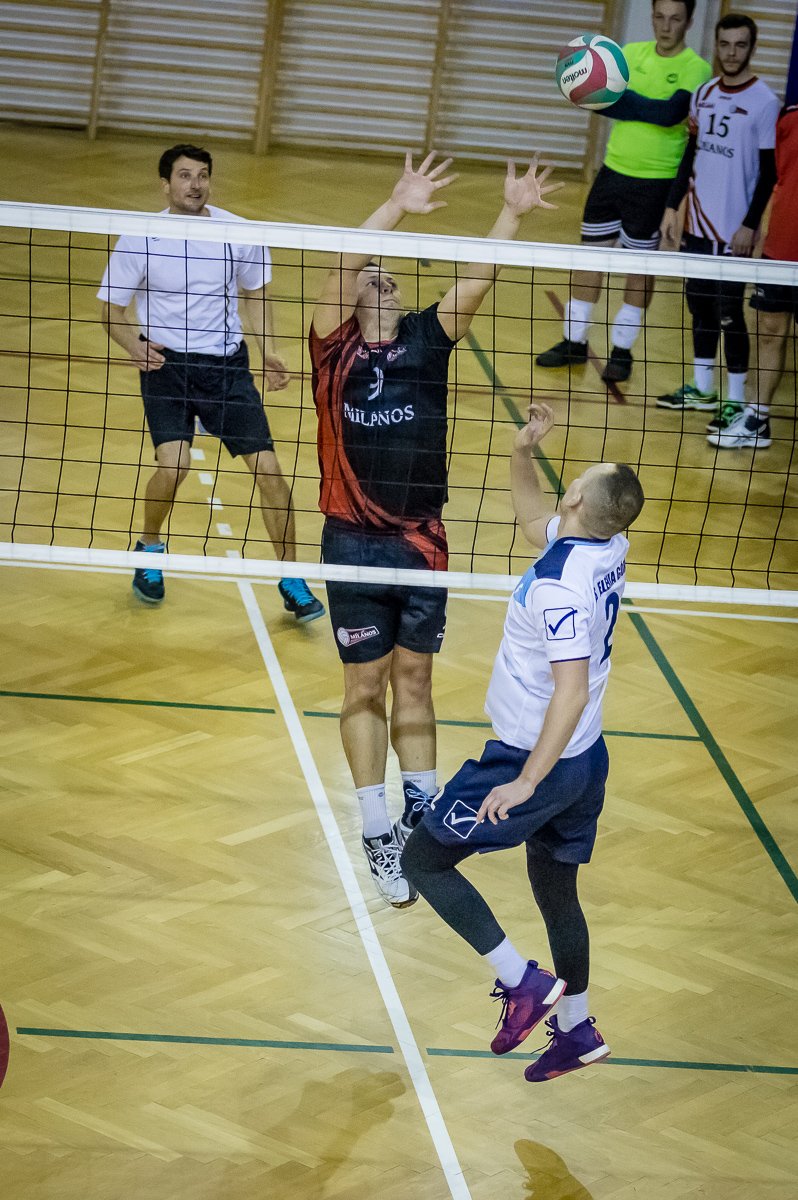 jlsa-obroncy-tytuu-zaczeli-od-porazki-85479