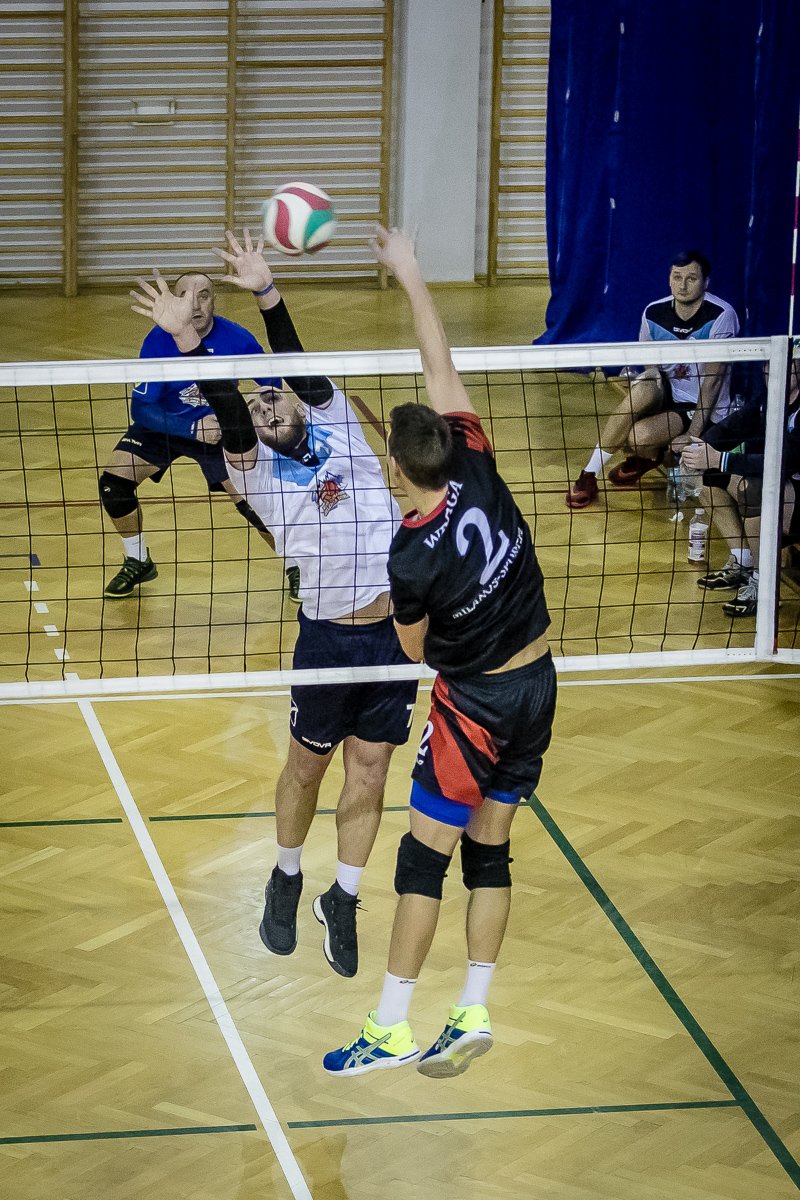 jlsa-obroncy-tytuu-zaczeli-od-porazki-85479