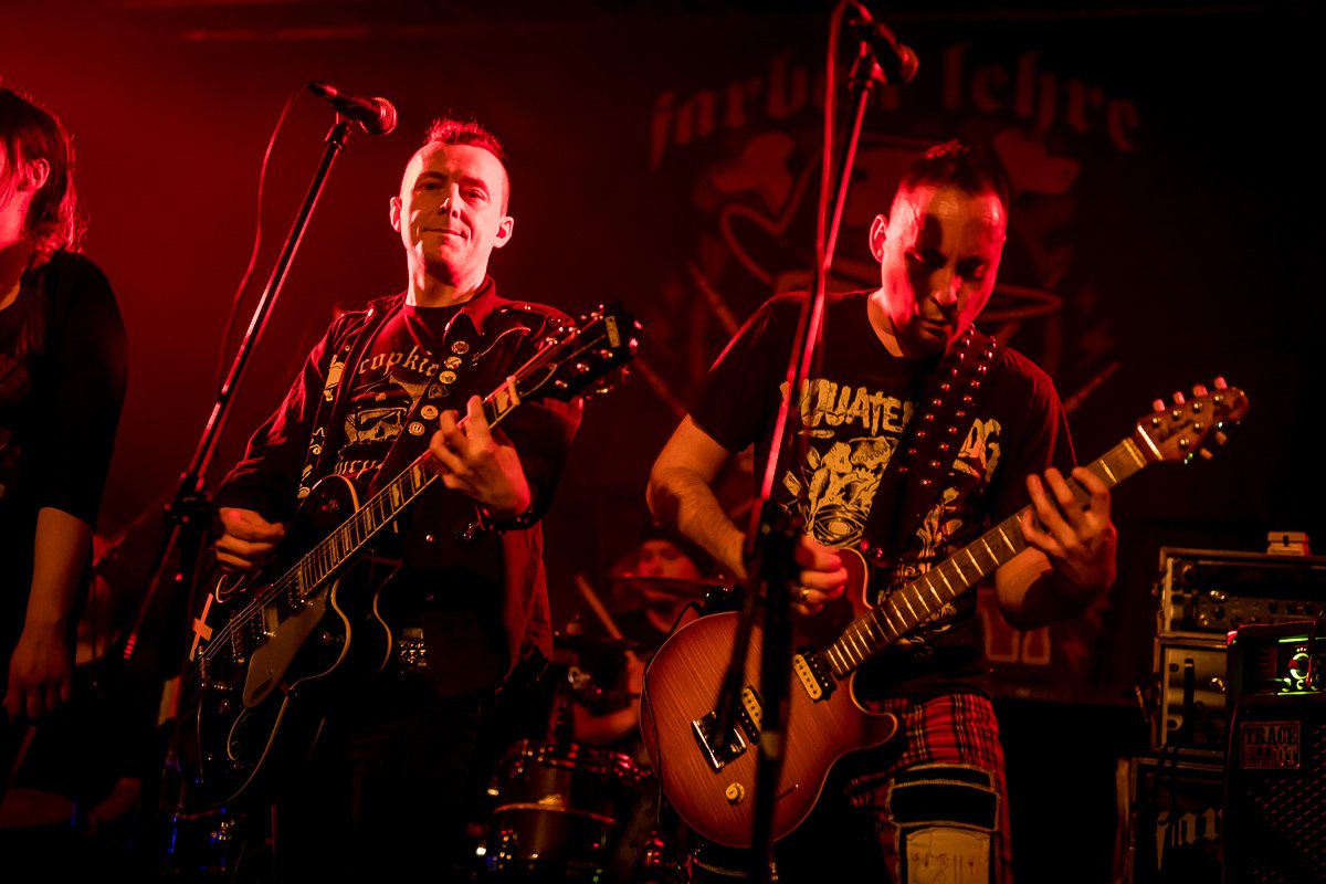 komplet-na-koncercie-punkowym-w-jck-85507