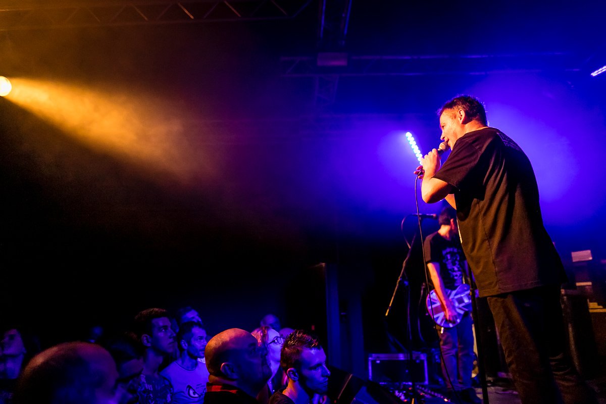 komplet-na-koncercie-punkowym-w-jck-85507