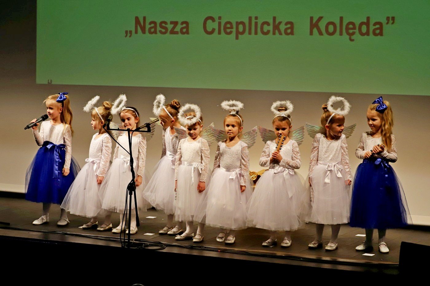 cieplicka-koleda-i-statuetka-dla-szkoy-85524