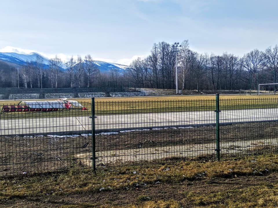 szkody-na-stadionie-85691