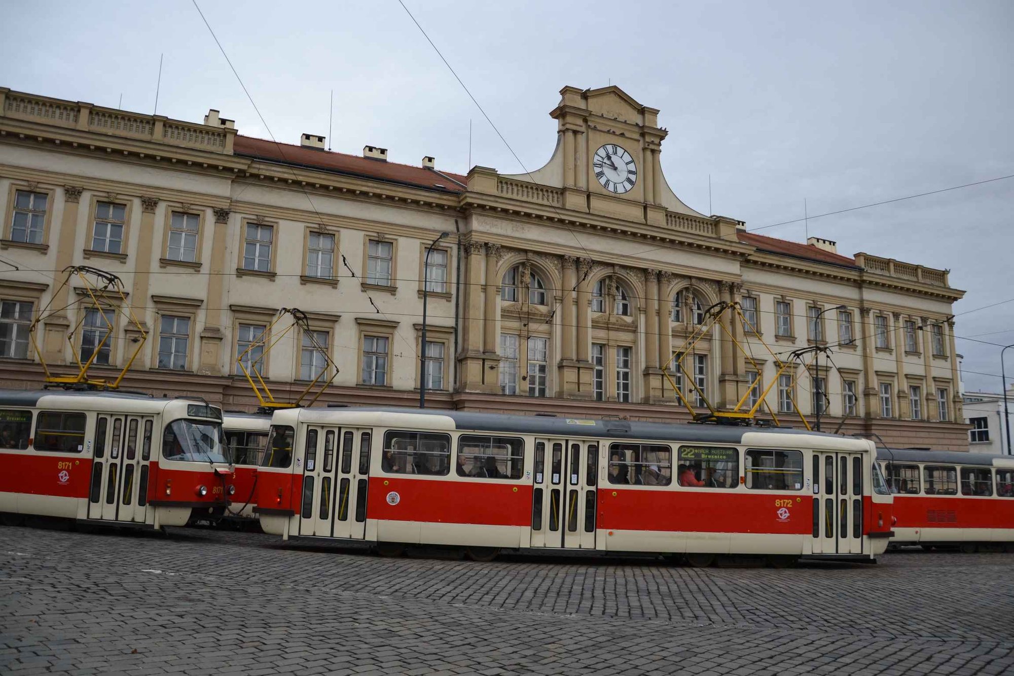 dzien-w-pradze-85774