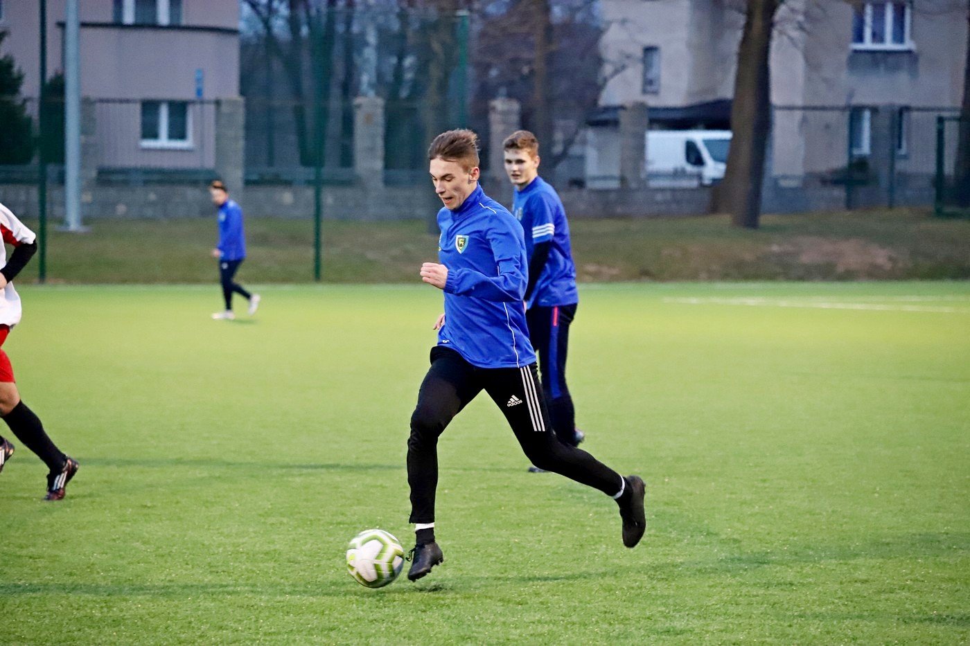 juniorzy-bezkonkurencyjni-85796
