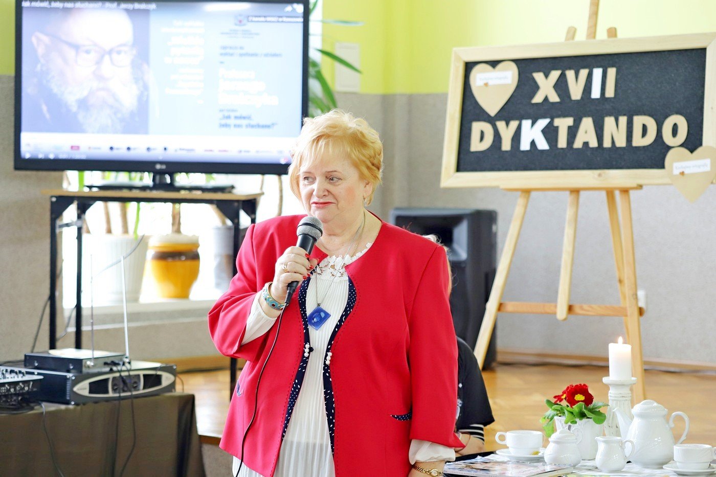 dyktando-z-uczta-zmysow-85877