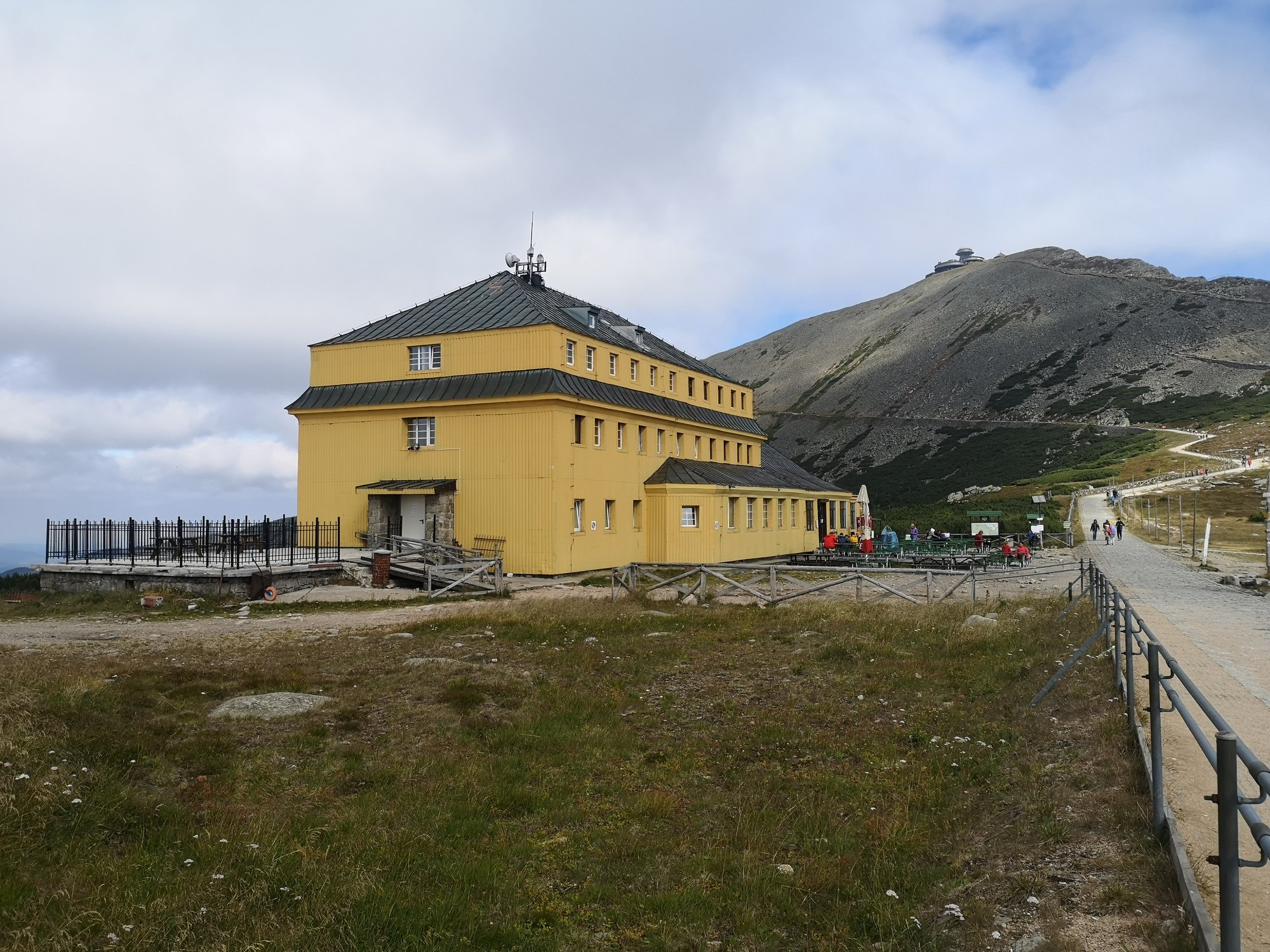 inwestycja-na-sniezce-coraz-blizej-86032