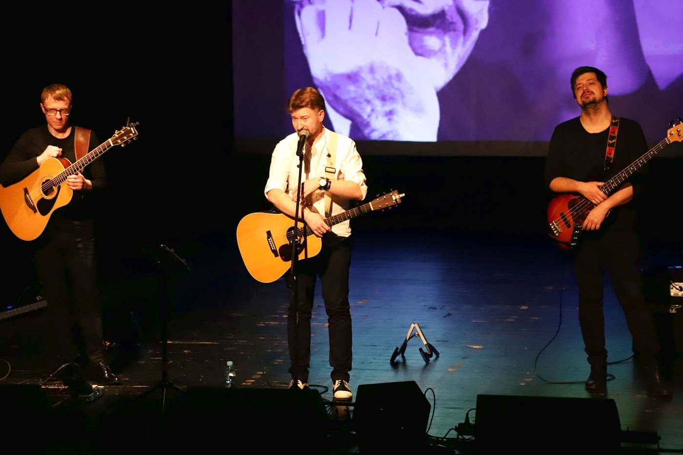 koncert-poswiecony-wielkim-bardom-86036