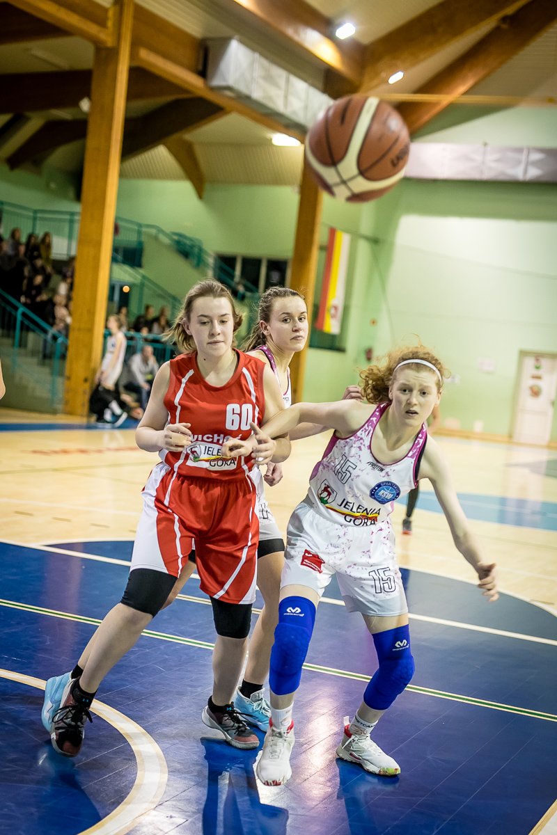 derby-ponownie-dla-wichosia-86083