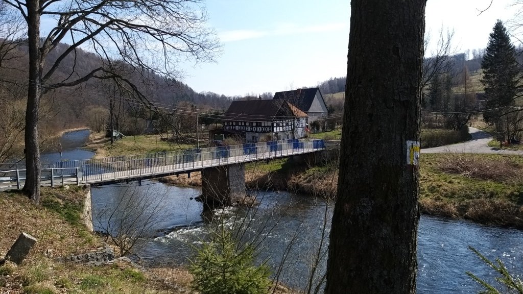 przez-janowicki-przeom-bobru-86240