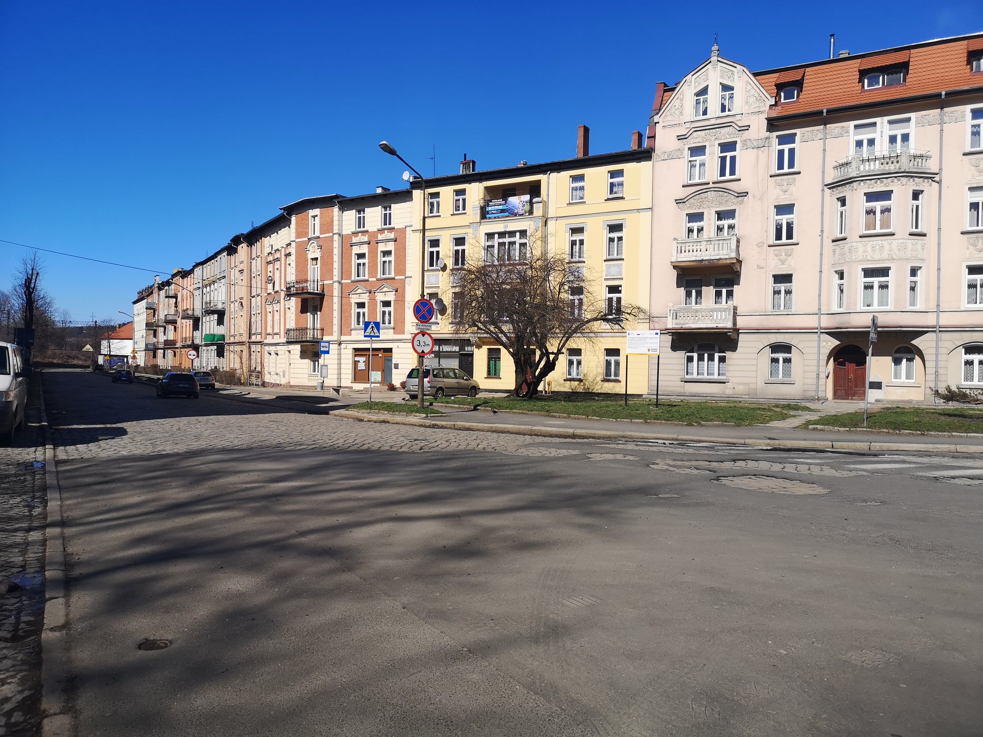 w-czasie-remontu-ulicy-drzymay-uruchomia-garbaty-mostek-86286
