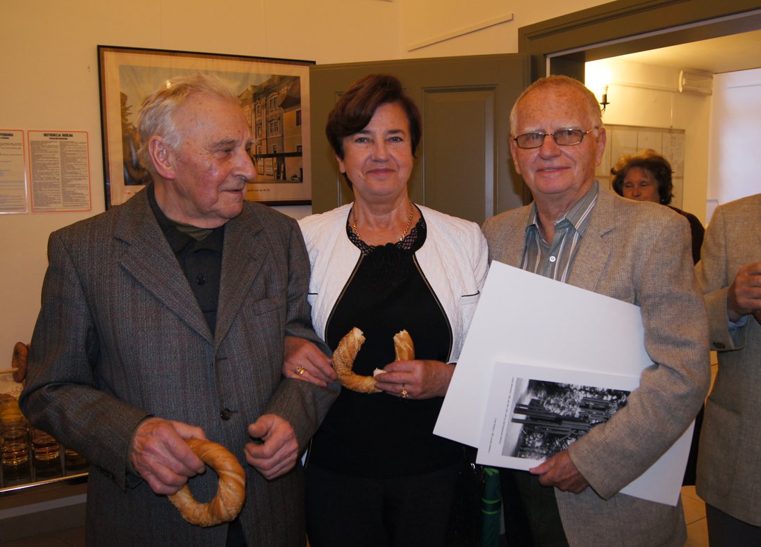 Stefan Papp, Anna Bałkowska i Zbigniew Lipiński na otwarciu wystawy w Muzeum Przyrodniczym/fot. Muzeum Przrodnicze