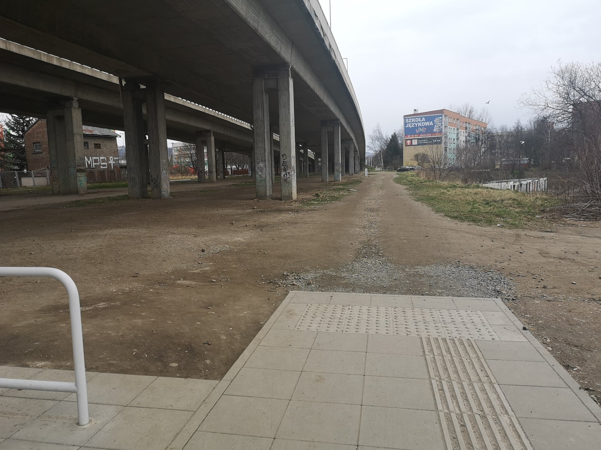 czas-na-dojscia-do-przystankow-kolejowych-86428