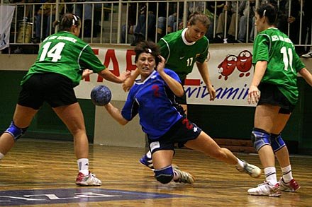 Skrzydłowa Marta Oreszczuk zagrała dobre zawody, zdobyła 6 bramek.