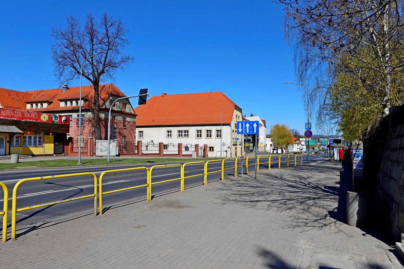 zostali-w-domach-mimo-pieknej-pogody-86758