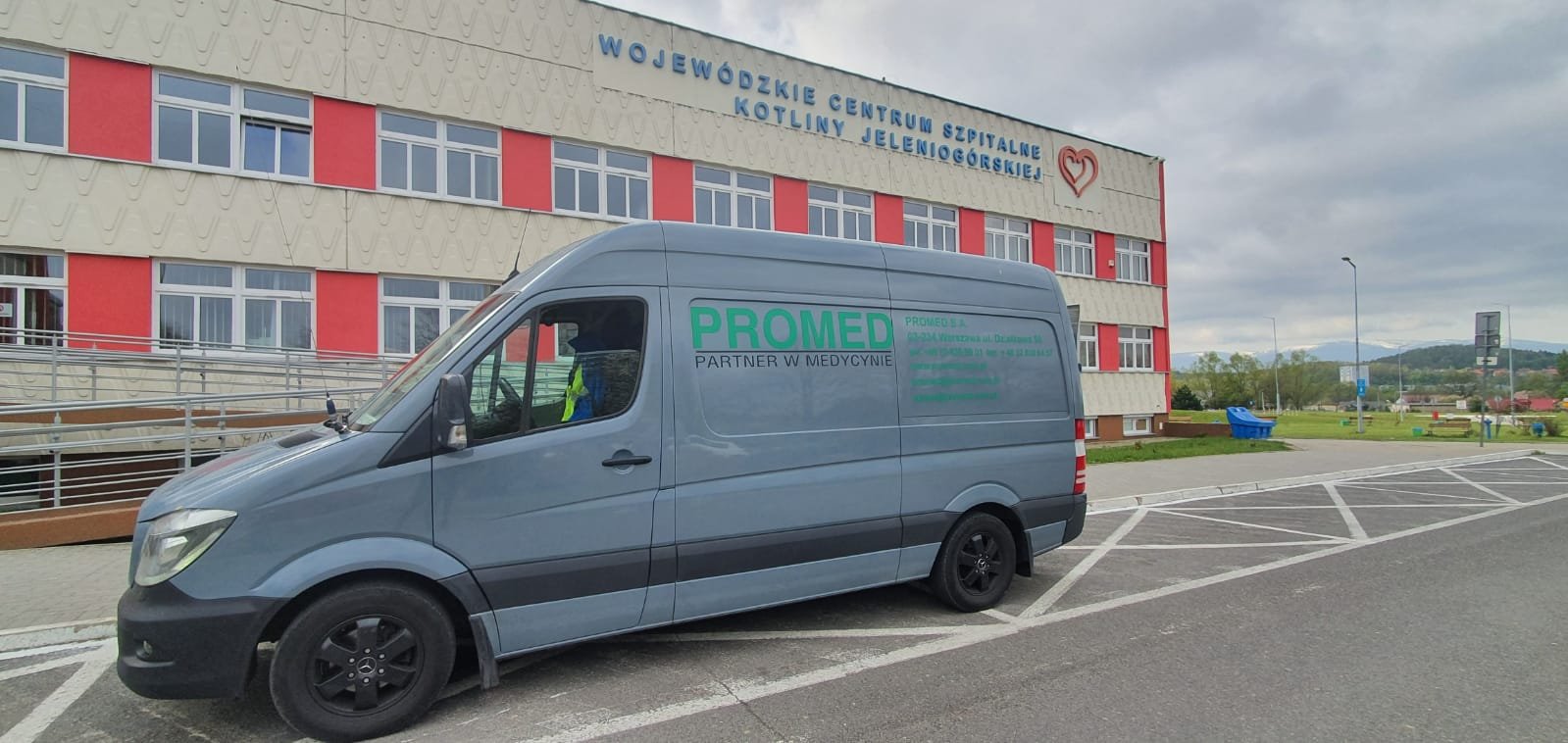 promatic-wspiera-szpital-w-jeleniej-gorze-w-walce-z-koronawirusem-87158
