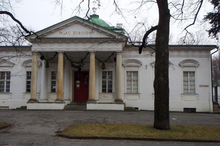 Dawna Galeria Parkowa, dzisiaj tzw. Teatr Zdrojowy, Kawiarnia/fot. Internet