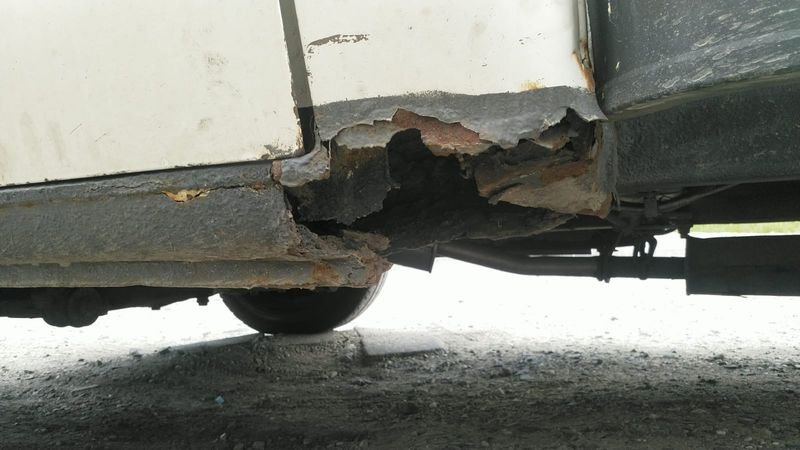 rozwozi-meble-autem-w-ktorym-nic-nie-dziaao-87398
