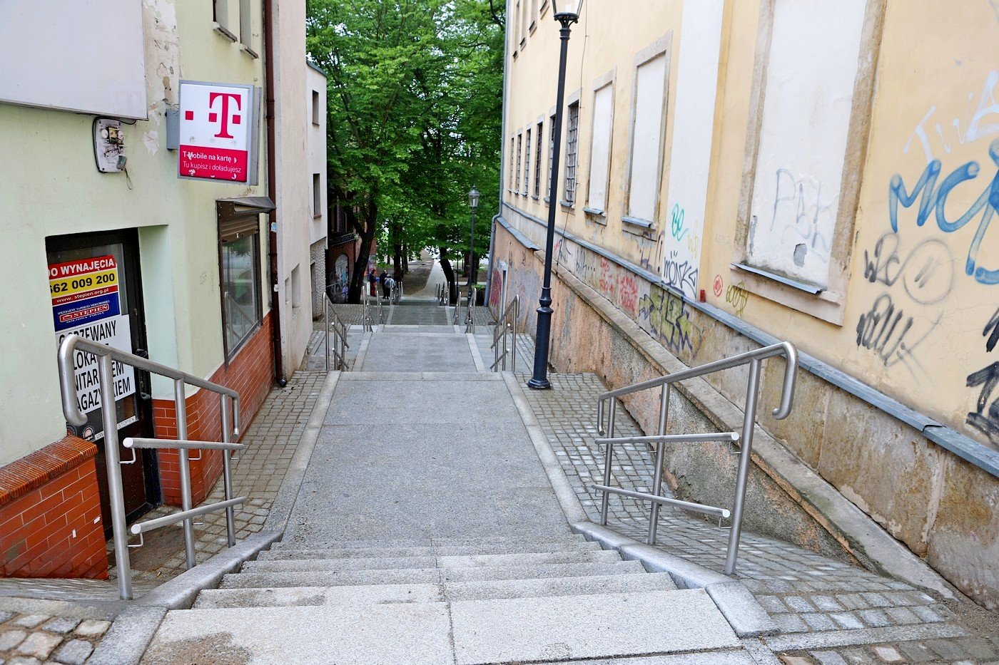 nowe-kamienne-schodki-87500
