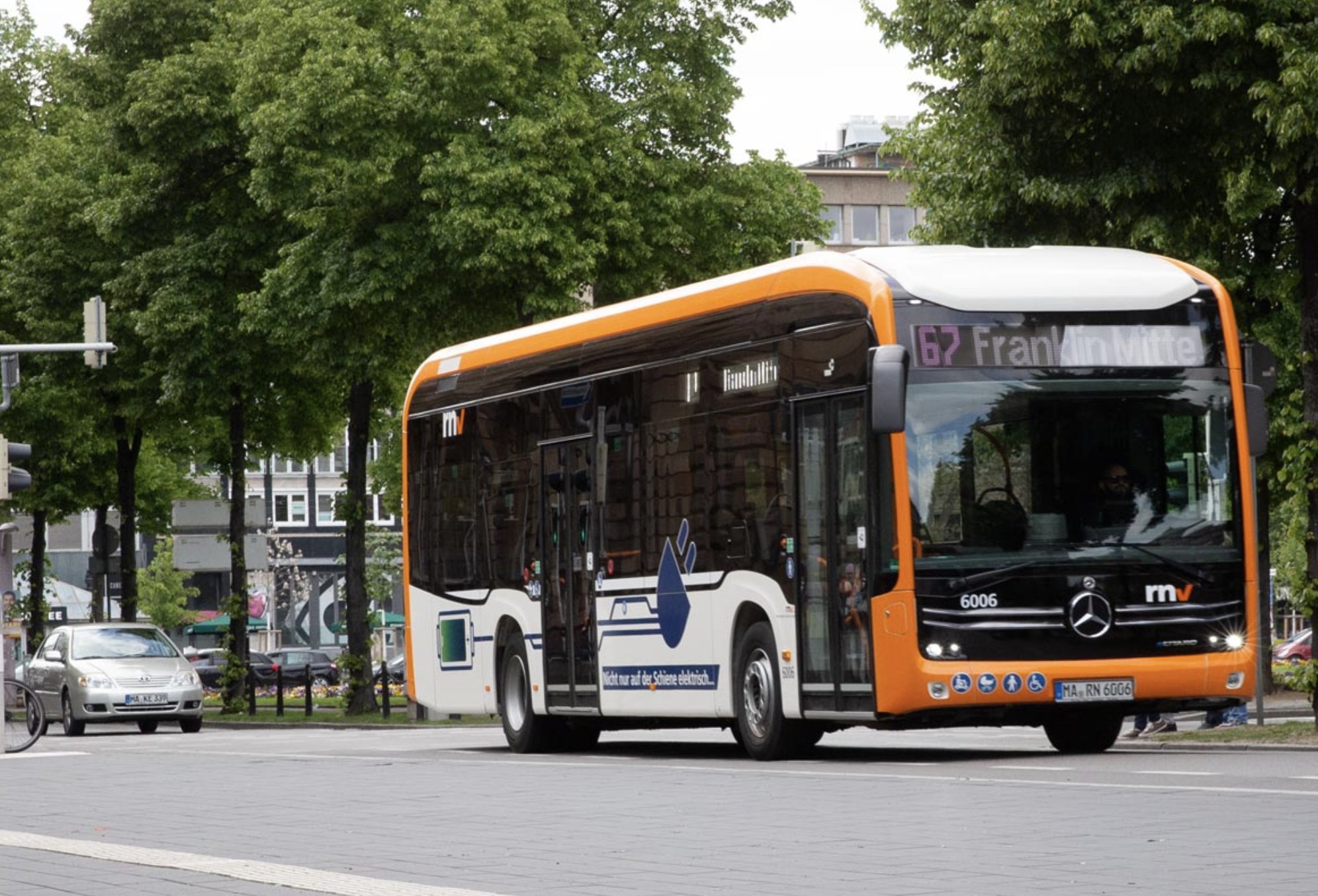 mercedes-ecitaro-na-testach-w-jeleniej-gorze-87608