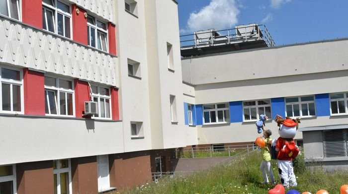 niesli-radosc-maym-pacjentom-w-szpitalu-87621