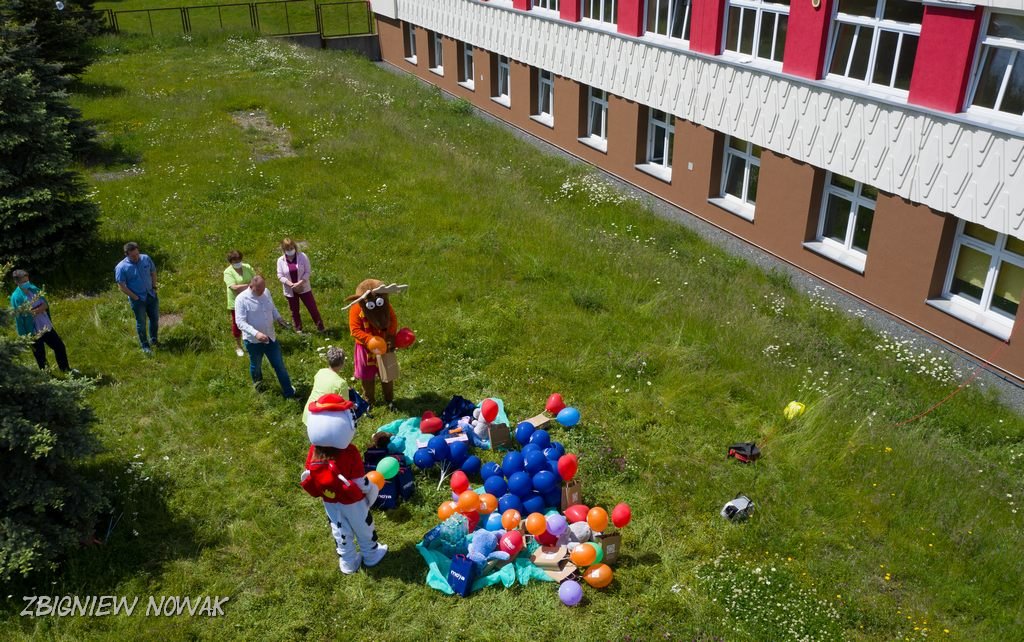 niesli-radosc-maym-pacjentom-w-szpitalu-87621
