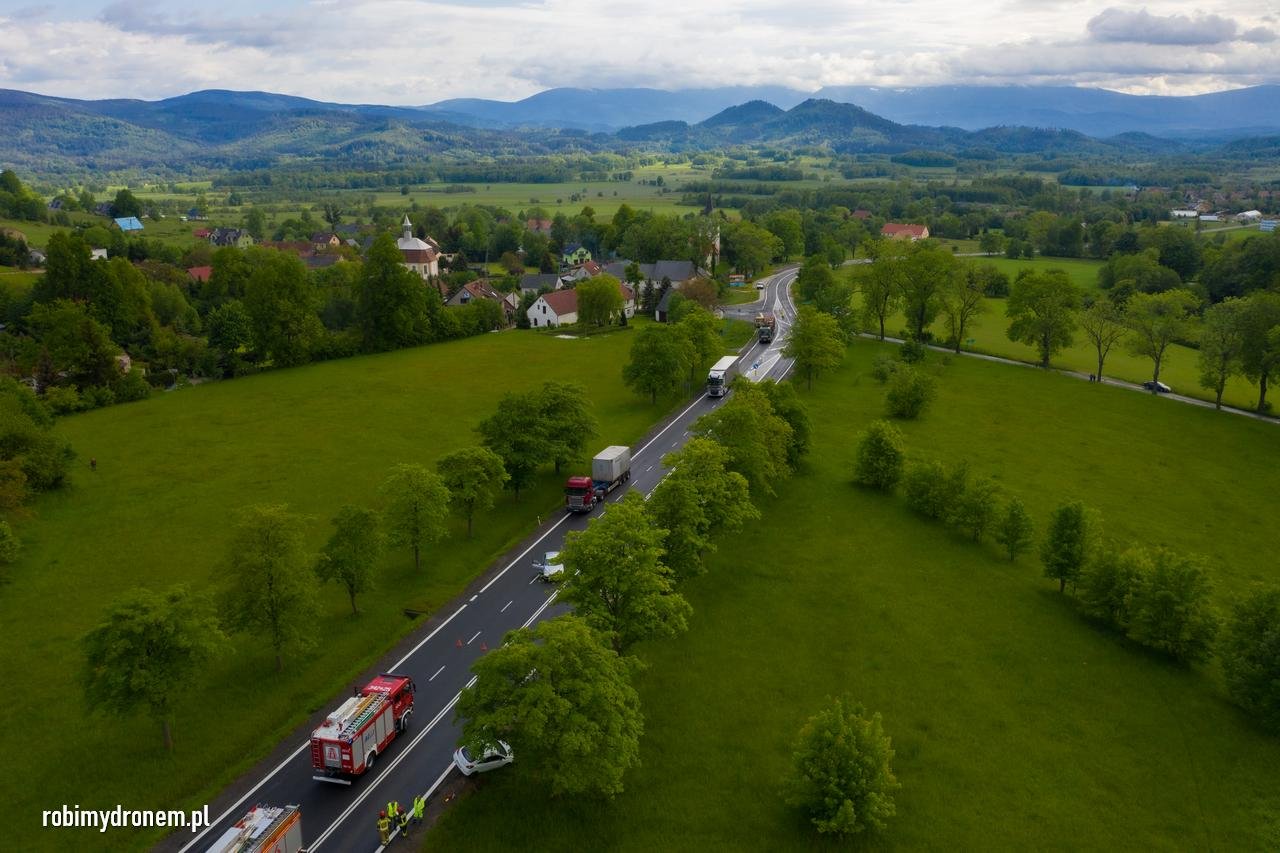 zderzenie-czterech-aut-87639