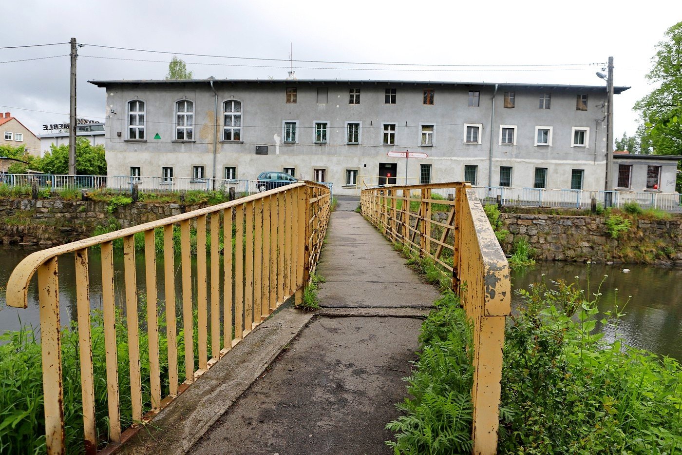 znacznie-tansza-oferta-w-przetargu-87685