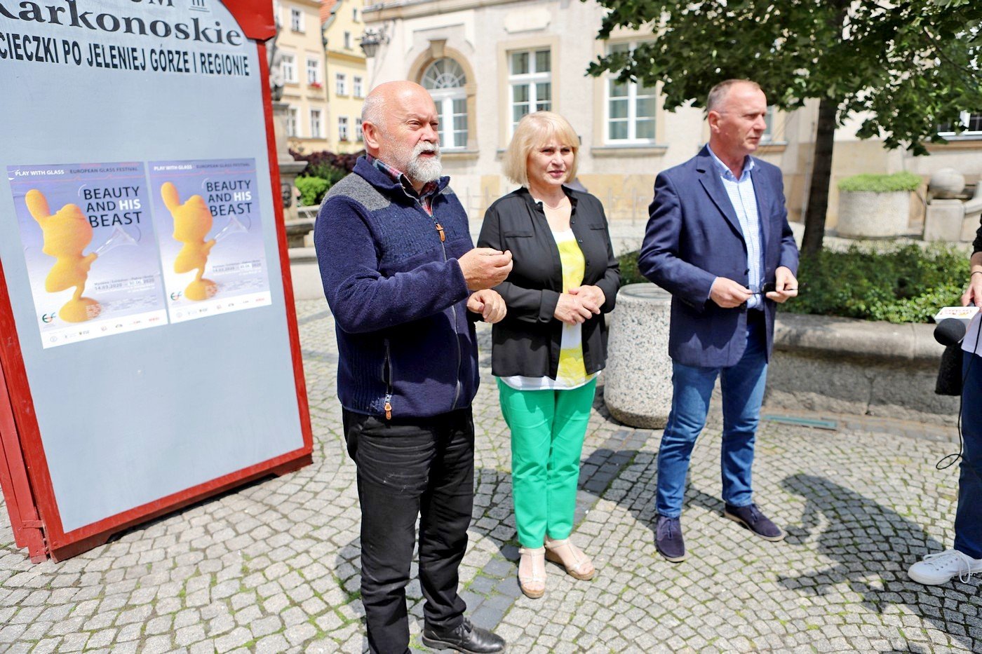 zapraszaja-na-spotkanie-z-rafaem-trzaskowskim-87813