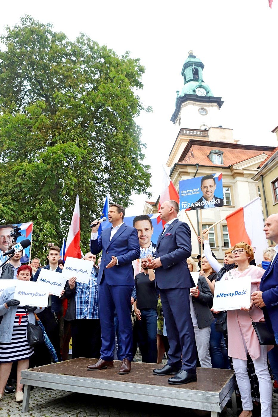 liczne-poparcie-dla-trzaskowskiego-87842