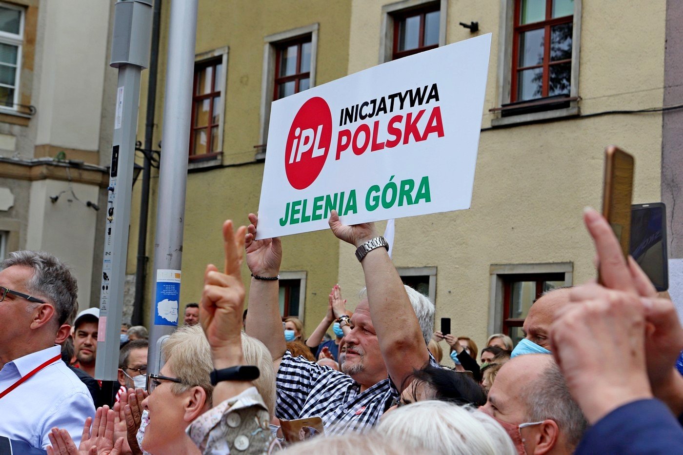 liczne-poparcie-dla-trzaskowskiego-87842