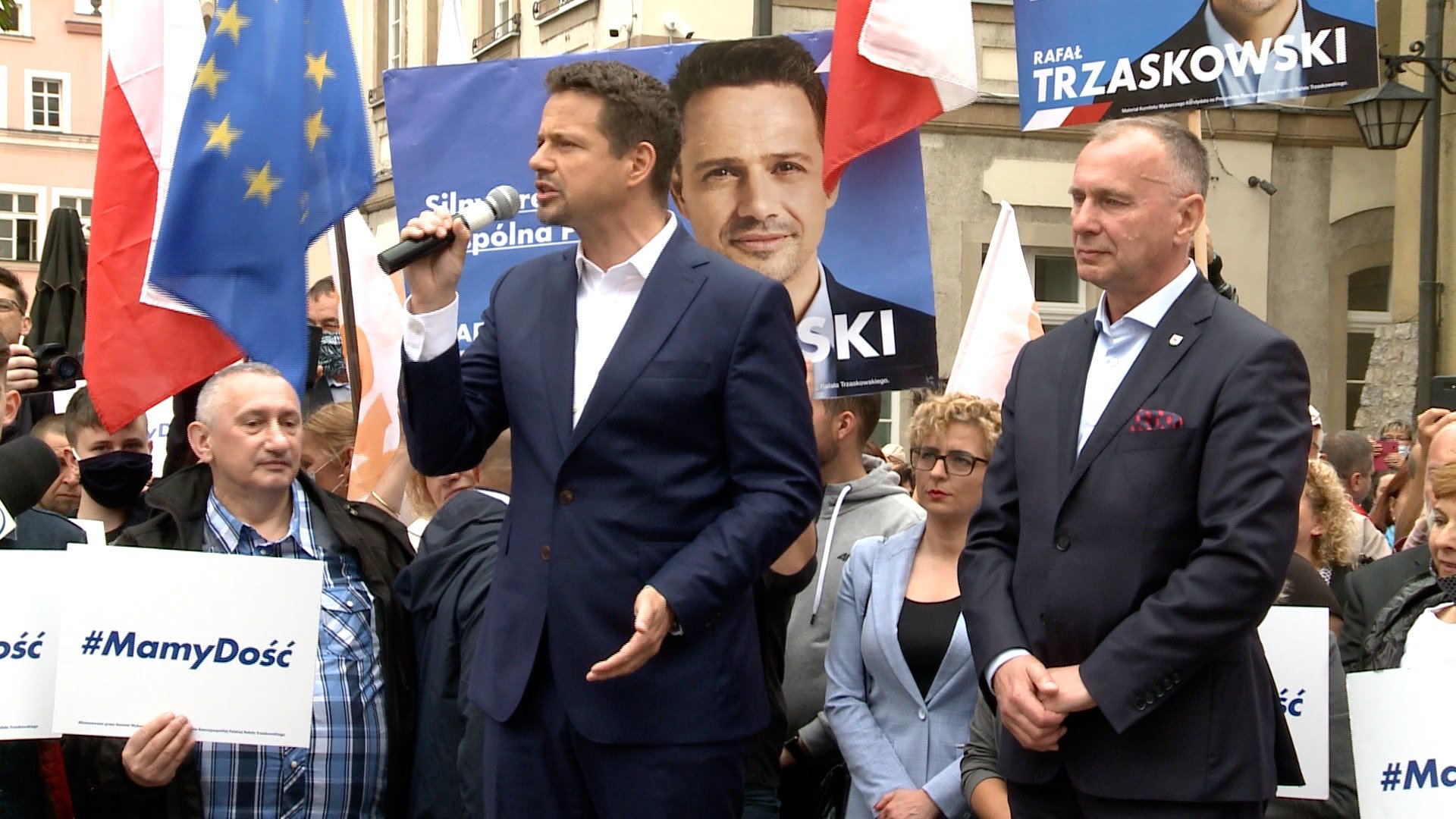 tumy-na-spotkaniu-z-rafaem-trzaskowskim-87847
