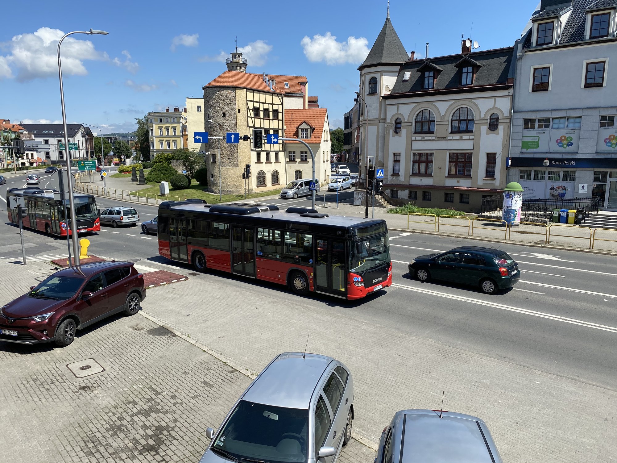 nowa-marka-autobusow-w-jeleniogorskim-mzk-88047