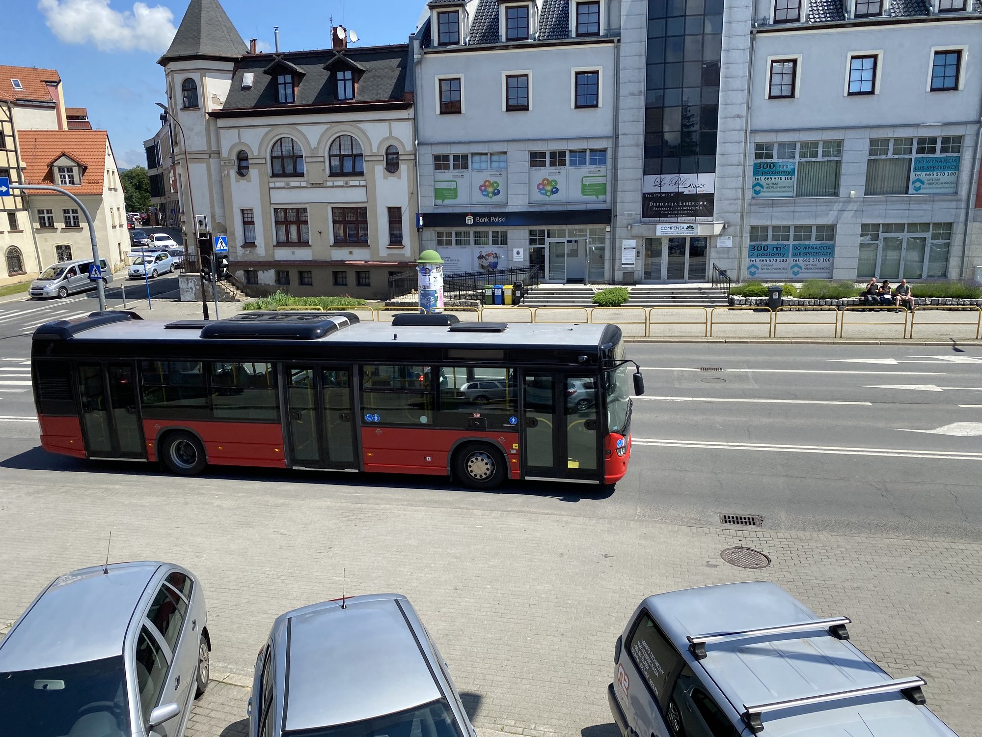 nowa-marka-autobusow-w-jeleniogorskim-mzk-88047