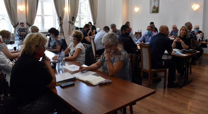 jest-absolutorium-czy-bedzie-referendum-88156