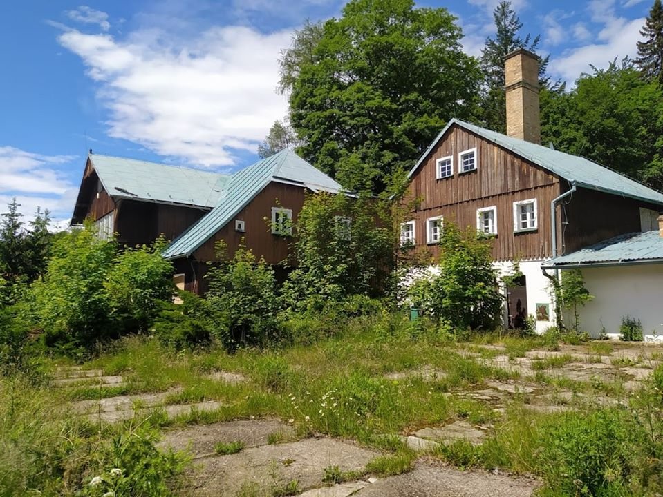 dziaka-wazniejsza-od-zabytku-88200