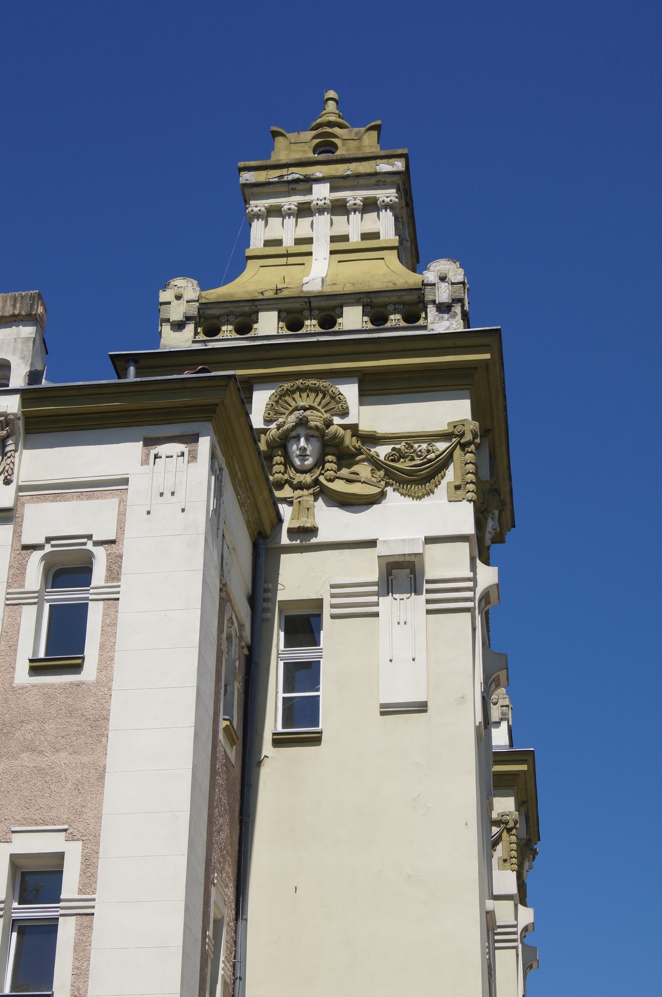 Budynek jeleniogórskiego teatru