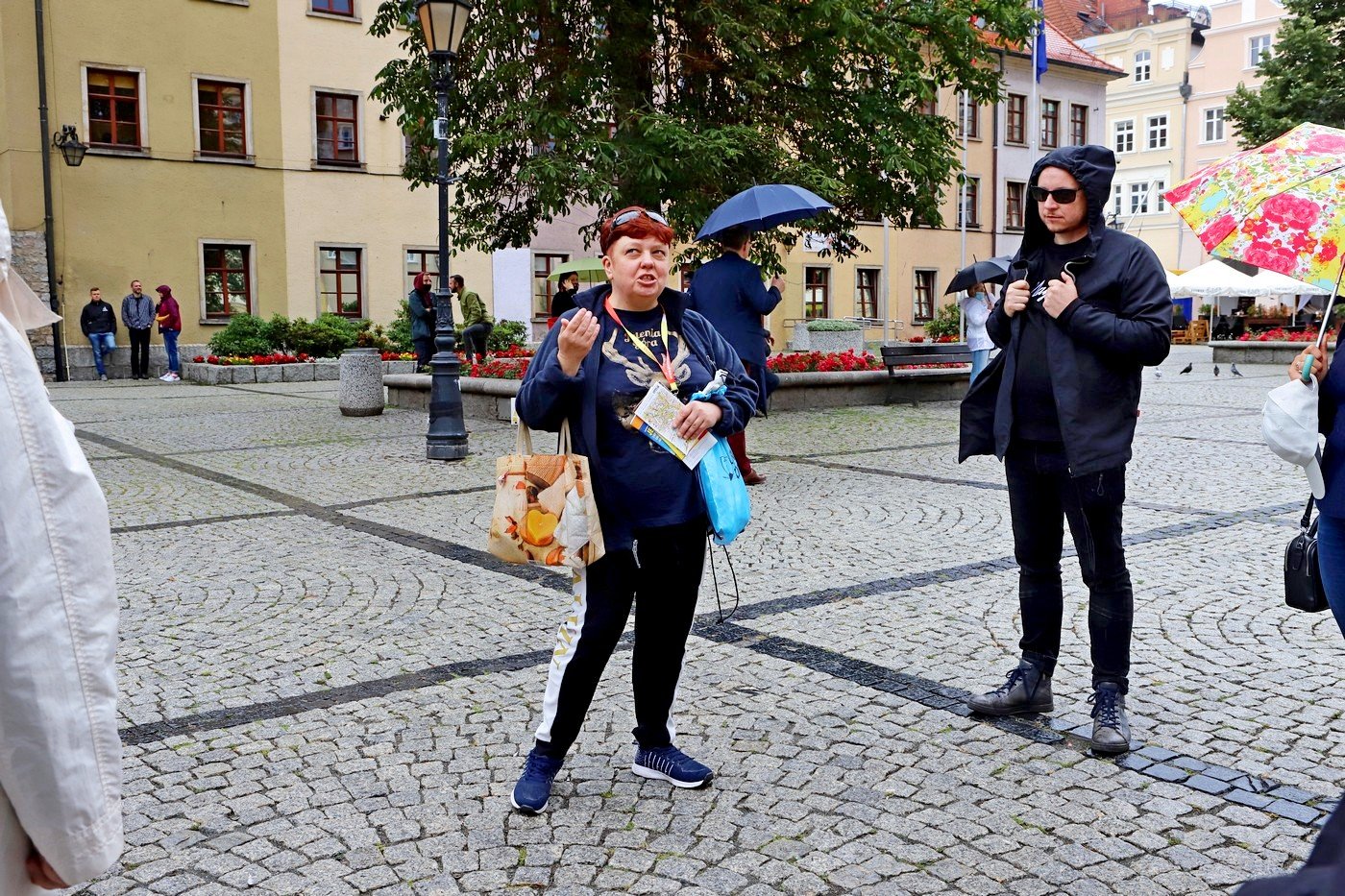spacery-z-przewodnikiem-po-centrum-i-cieplicach-88624